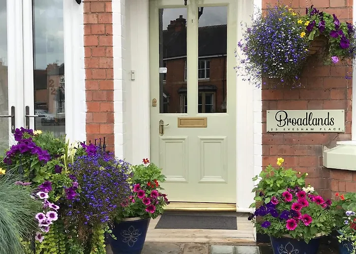 Broadlands Guest House